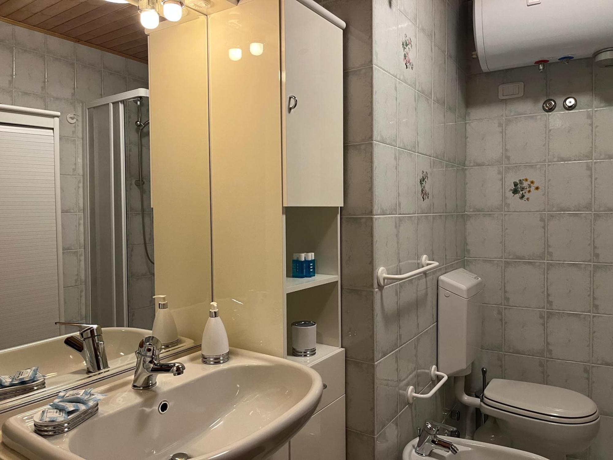 Soldanella Cervinia Apartment Vda Vacanze In Vetta Cir 0253 ブレウイル・チェルヴィナイア エクステリア 写真